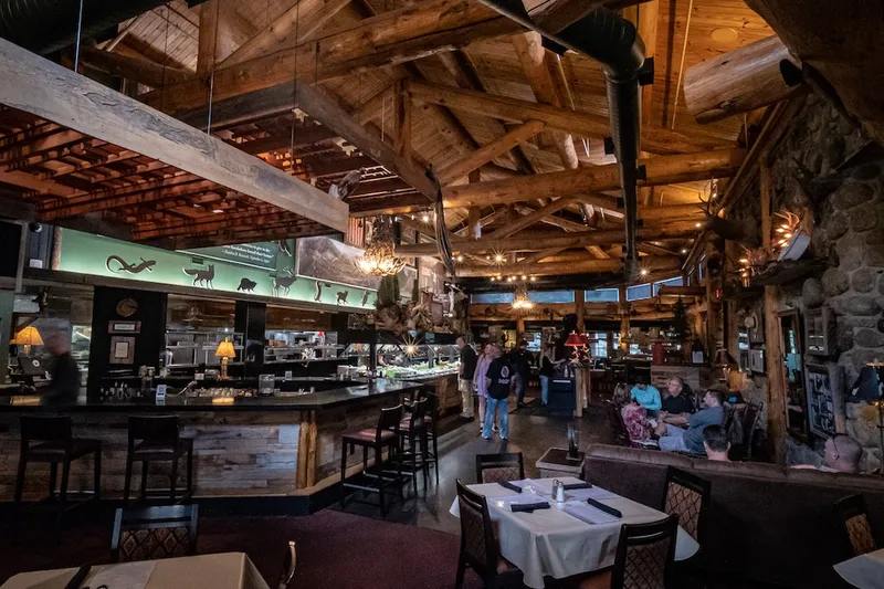 Gatlinburg restaurant interior